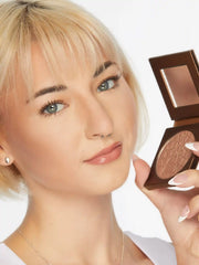 travel-size Amazonian clay waterproof bronzer